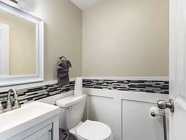 Furnished Finder property 972158_1 photo 10
