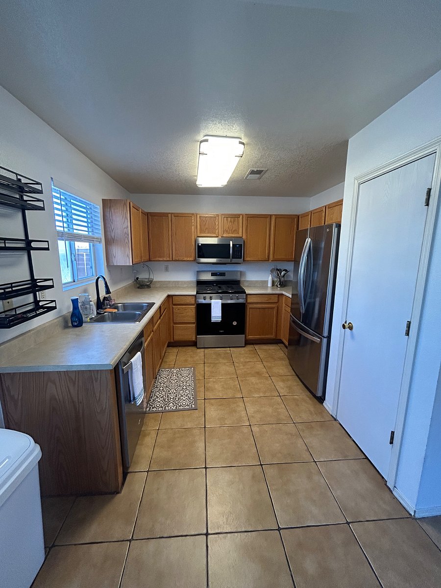 Furnished Finder property 972180_1 photo 3