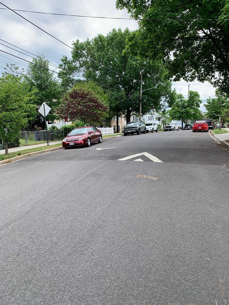 Easy and ample street parking in front of the house