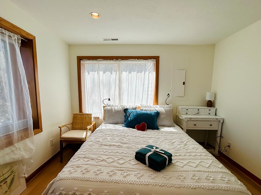 Private Bedroom for Rent