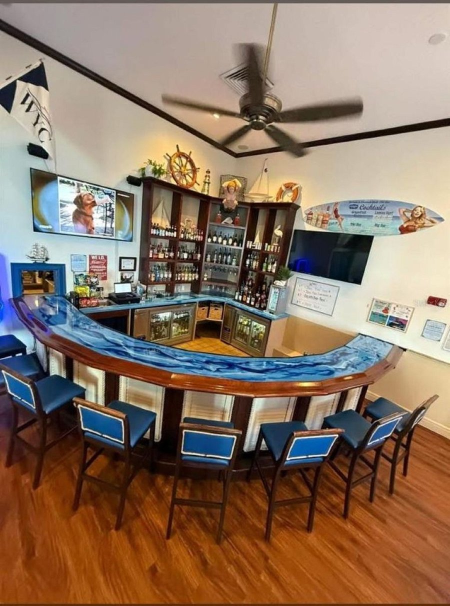 Open nightly with community activities ~ live music, karaoke, games, fun neighbors!