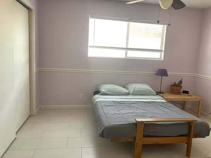 Second room (fouton folded out)