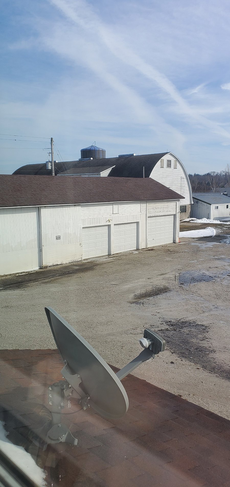 2 car garage with electric remotes