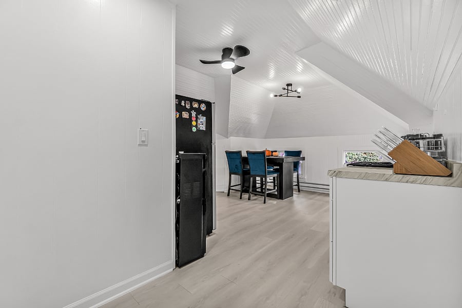Private Kitchen with all amenities