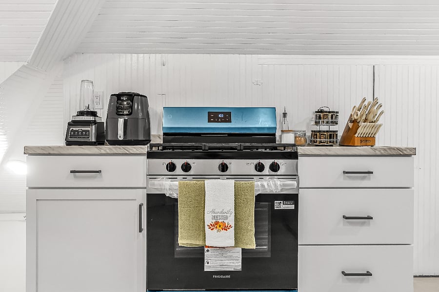 Private Kitchen with all amenities