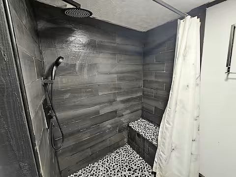 Shared Bath