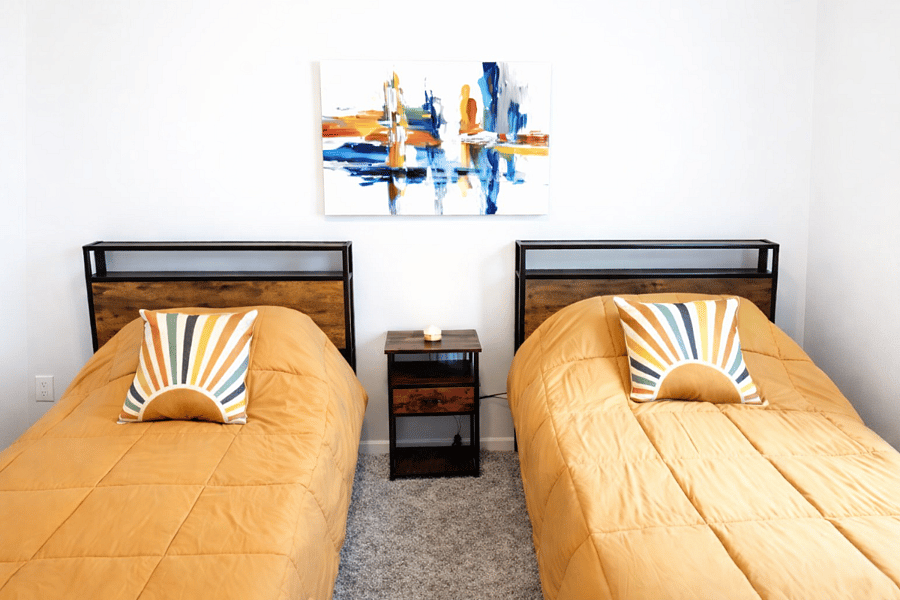 Bedroom #3- Two Twin Beds