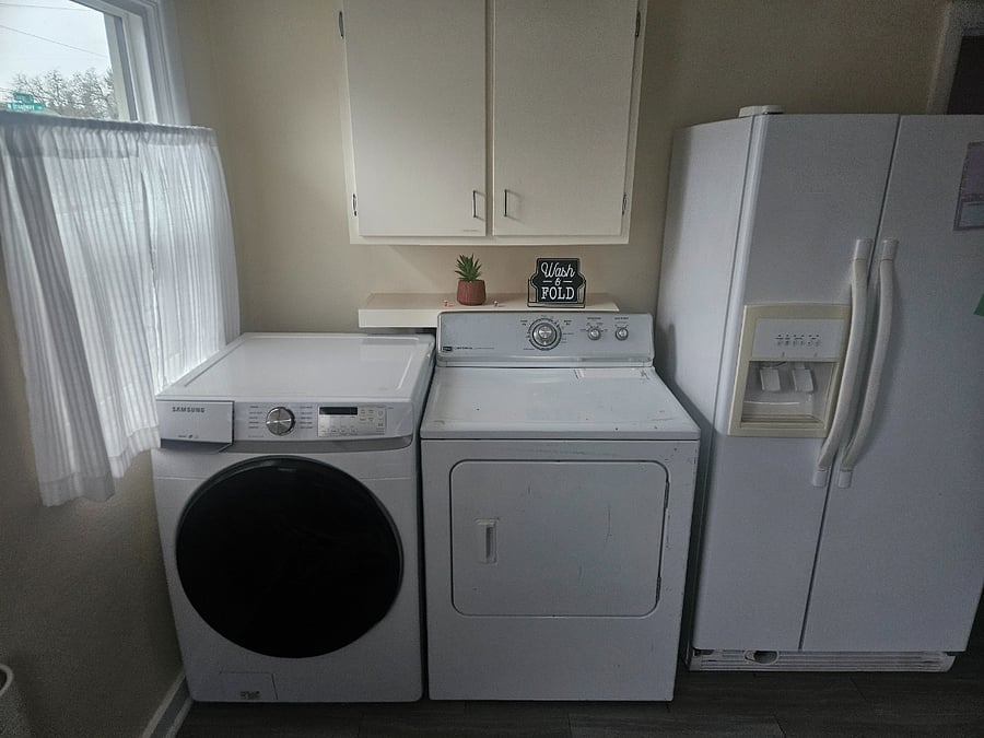Washing machine and dryer 