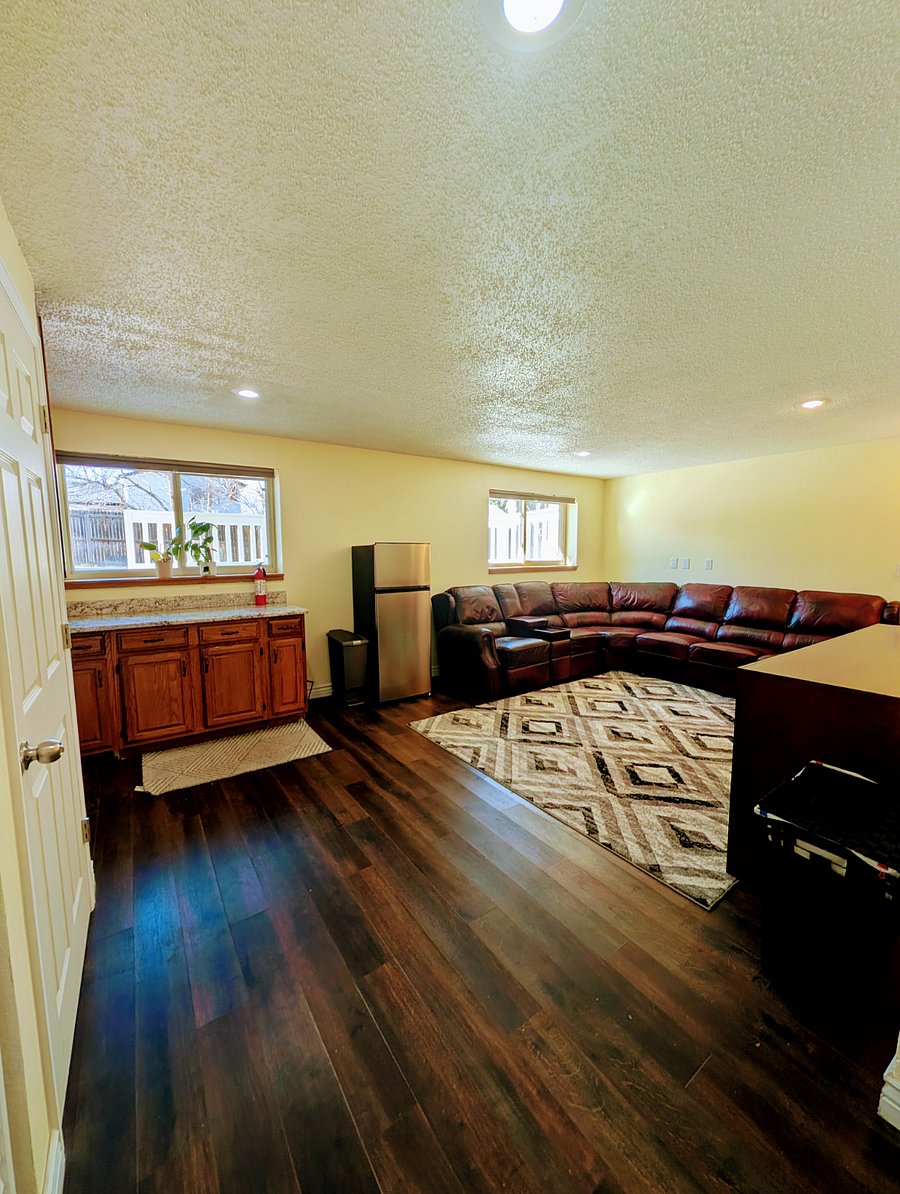 Private Living Room