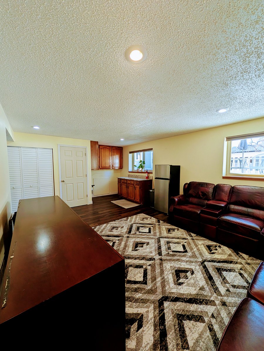 Private Living Room