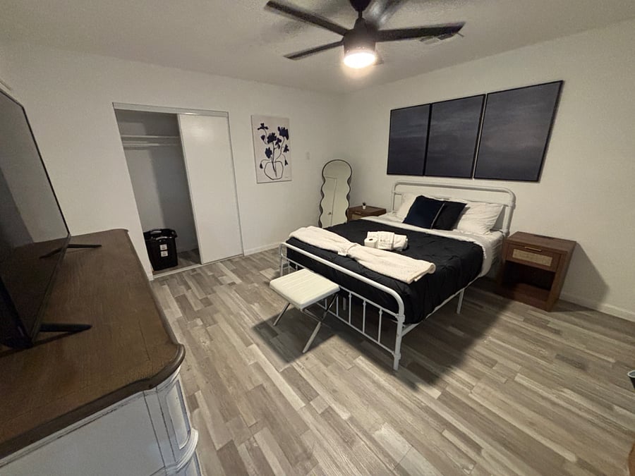 Suite 4: $1200/mo includes a shared bath with Suite 1.