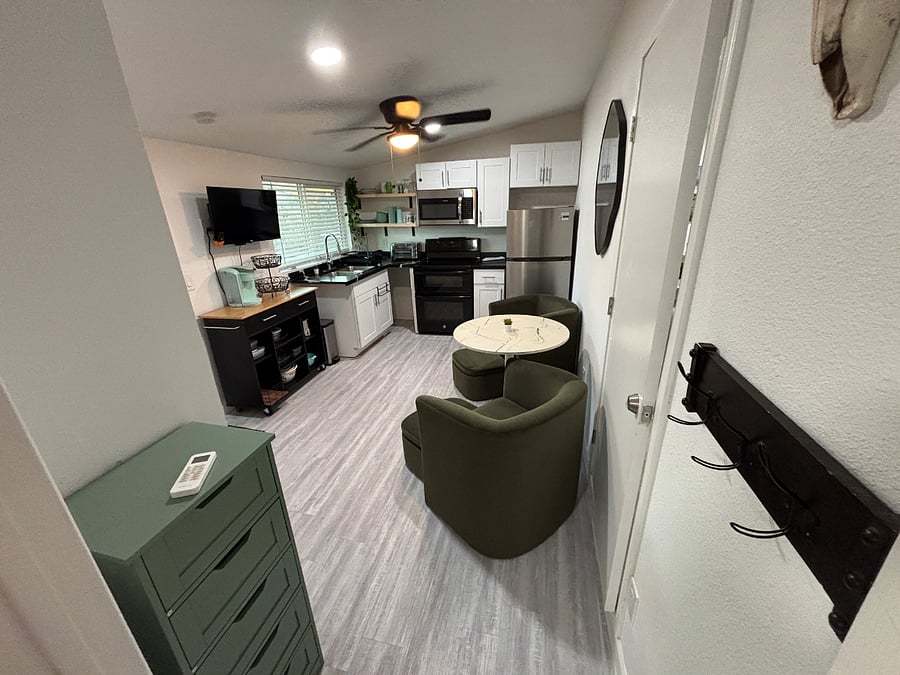 Casita: Suite 5: $1500/mo includes private entrance, private bathroom, full kitchen, sitting area, desk/work station, and smart TV.  All utilities included.