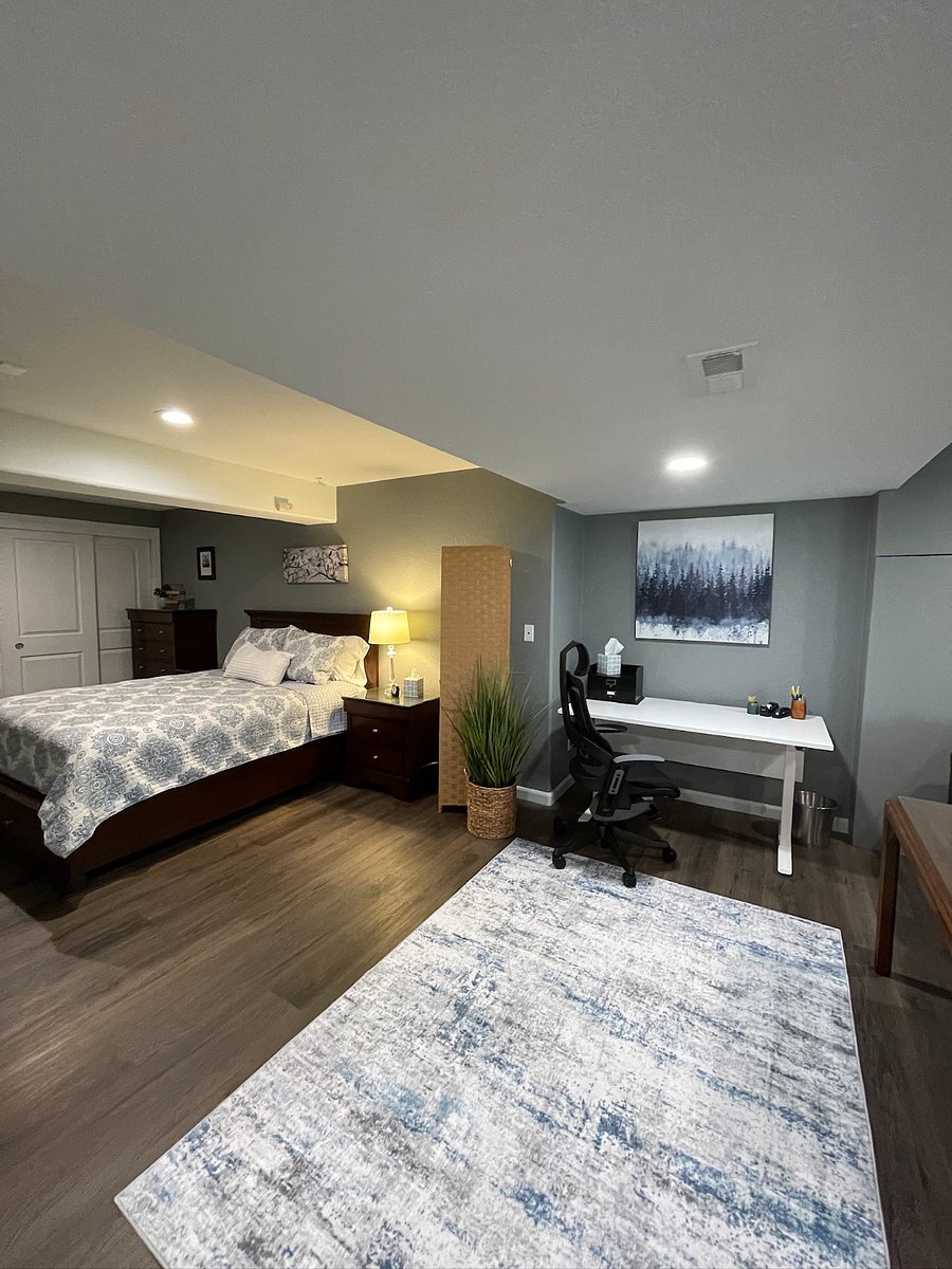 Workspace and Bedroom 2 Studio