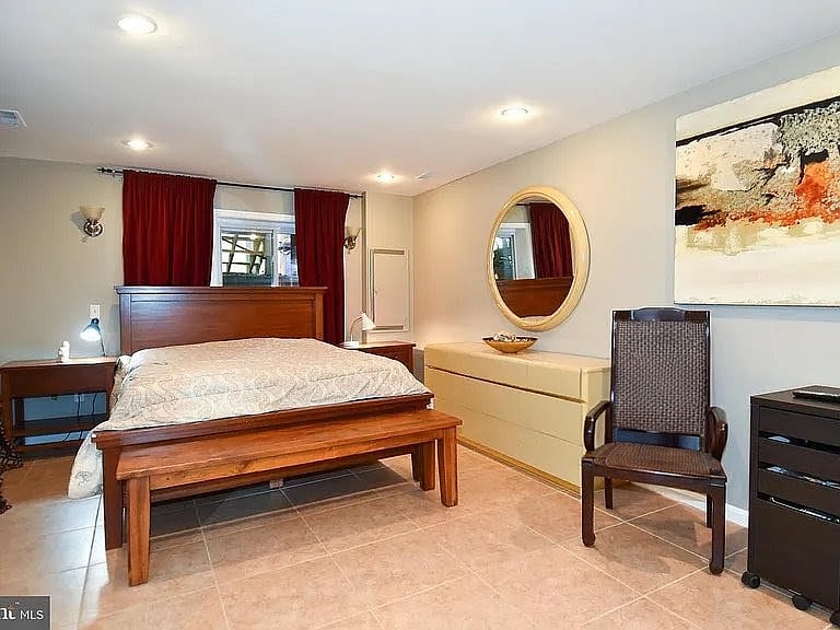 Furnished Finder property 972599_1 photo 13