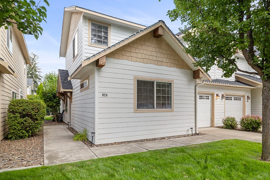 Outside Entire Townhome