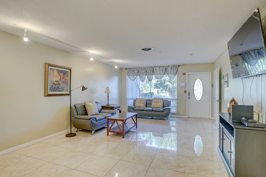 Furnished Finder property 972719_1 photo 1