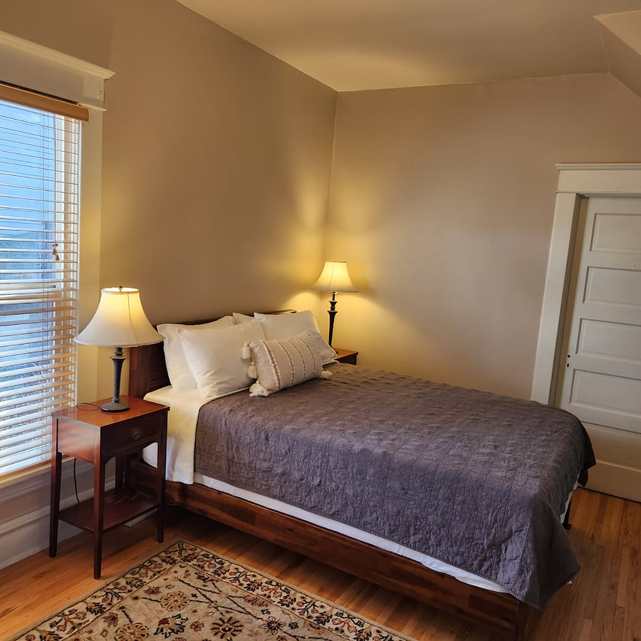 Downstairs bedroom #1