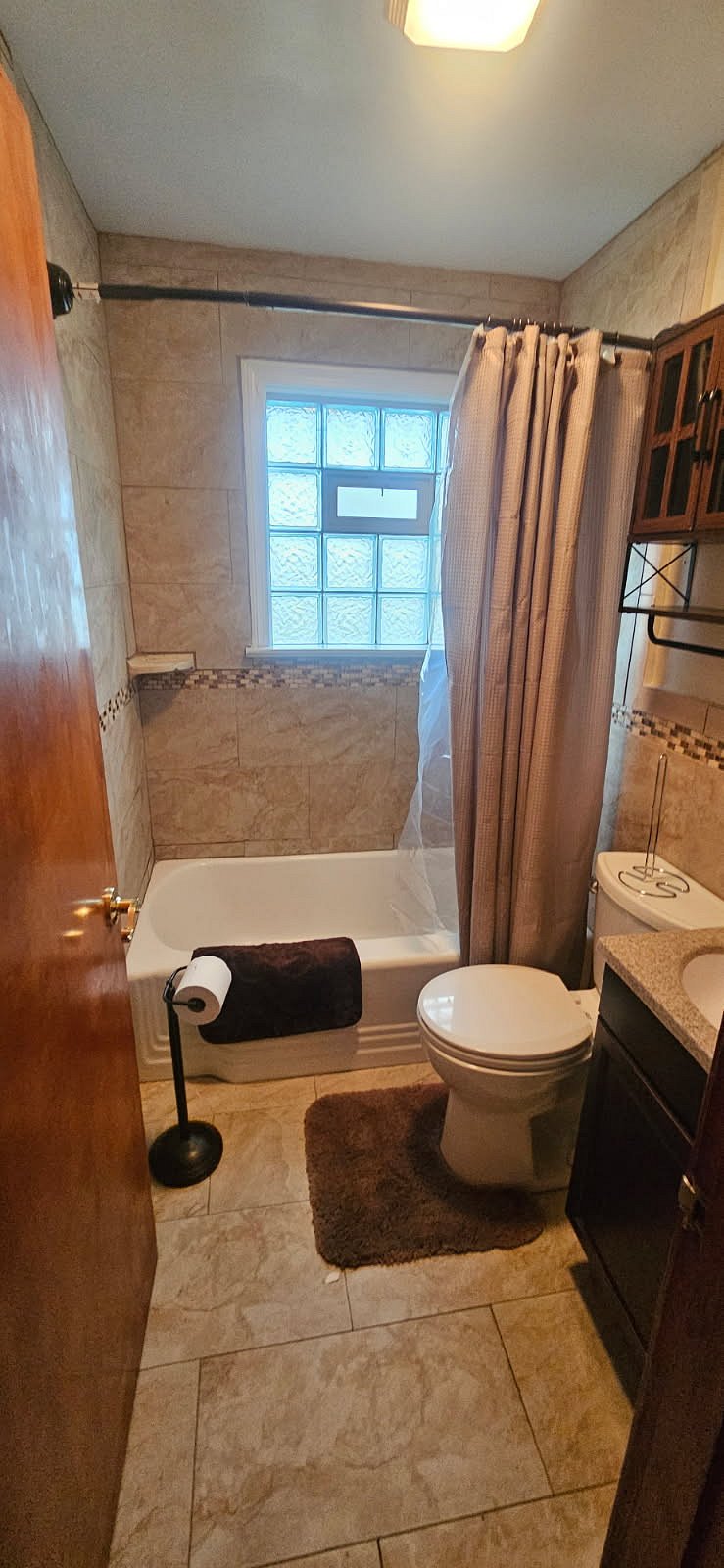 Furnished Finder property 972846_1 photo 6