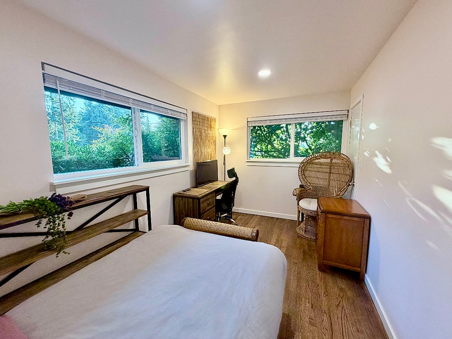 The 3rd bedroom has a full-sized futon bed.