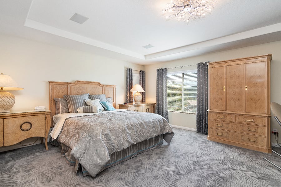 PRIMARY SUITE CAL KING BED