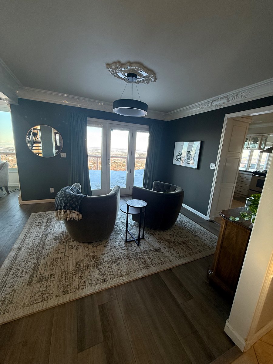 Reading nook/second dining room