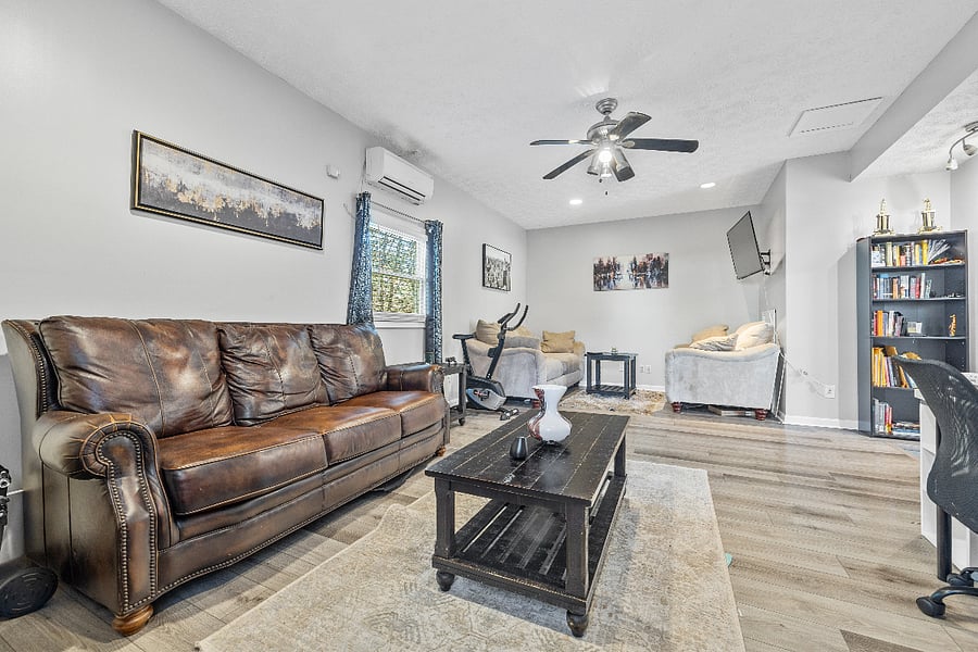Furnished Finder property 973047_1 photo 10