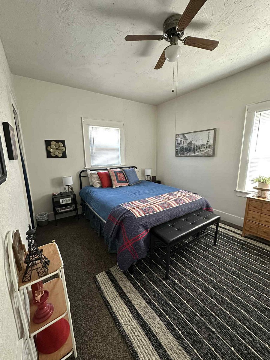 Downstairs bedroom