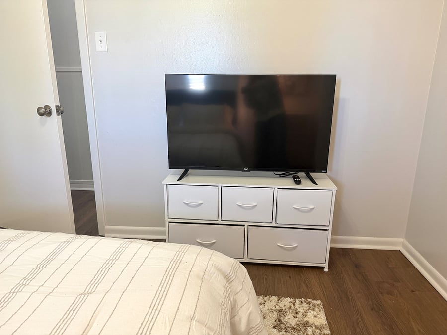 Guest Bedroom #2