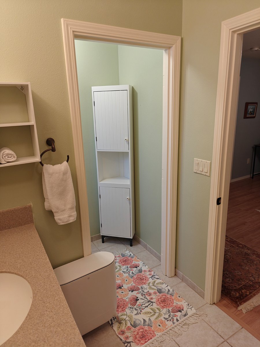 room 1 private bathroom