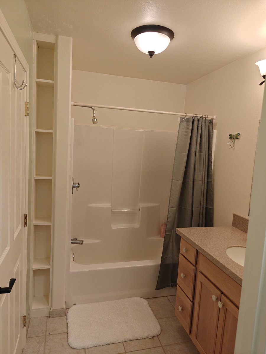 room 1 private bathroom