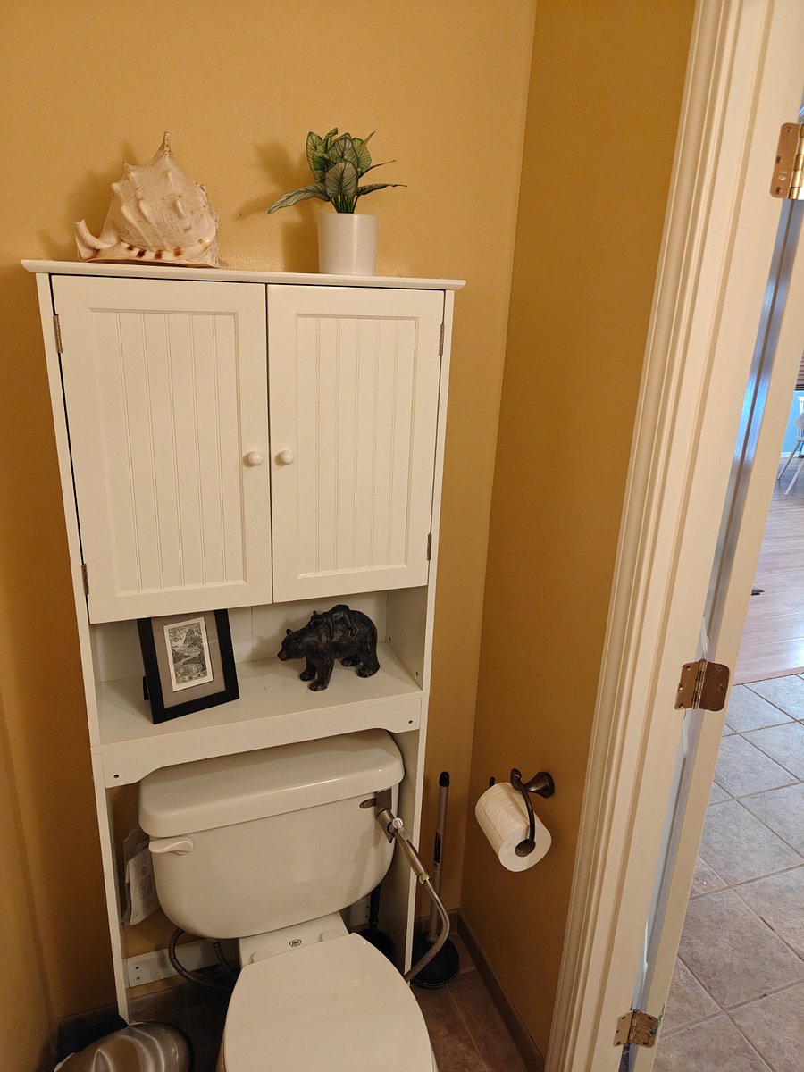 common space downstairs general use bathroom
