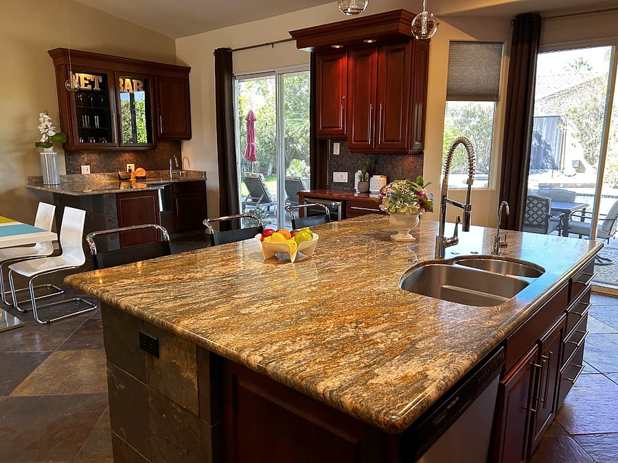 Kitchen Island with Sink and Counter Seating