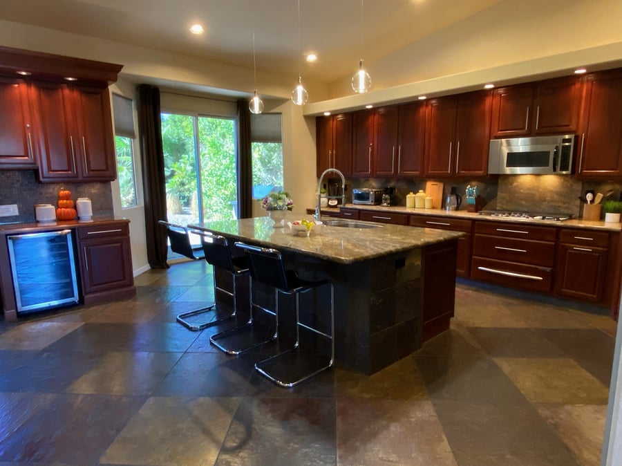 Fully Equipped Kitchen with Island Seating