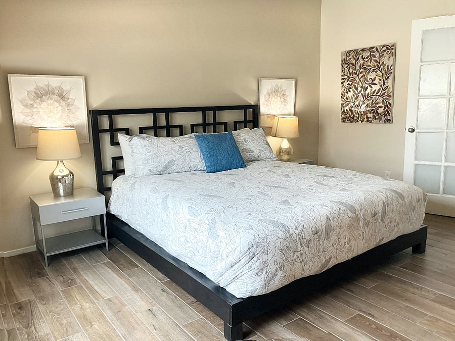 King Size Platform Bed - Soft Mattress