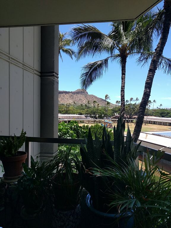 Lanai Diamond Head