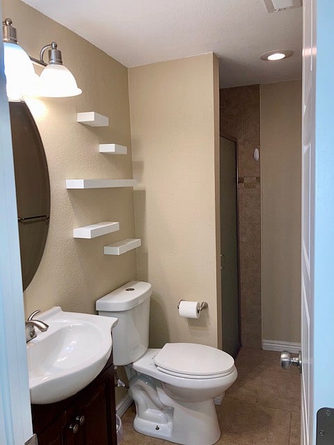 Private 3/4 bath.