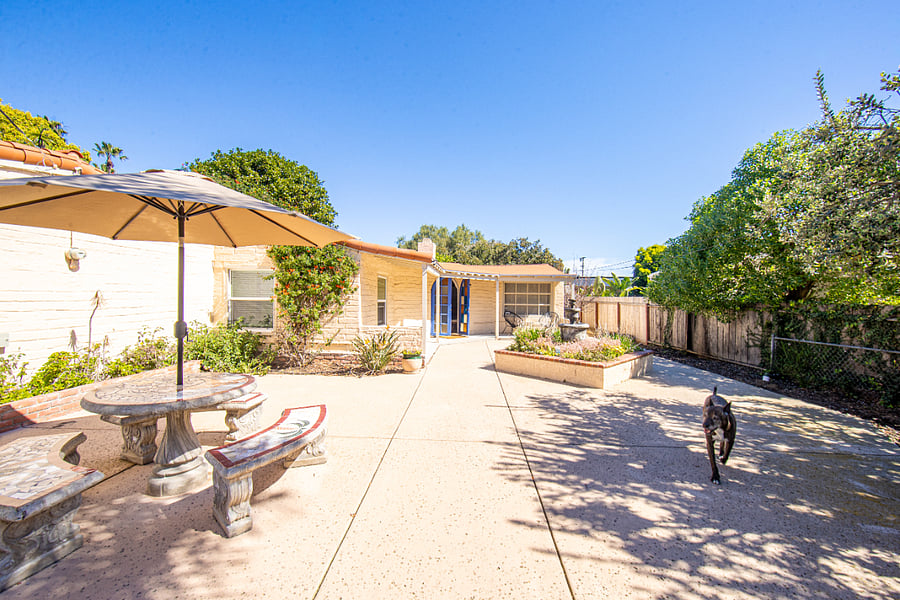 Gated courtyard great for dining al fresco and soaking up the sun