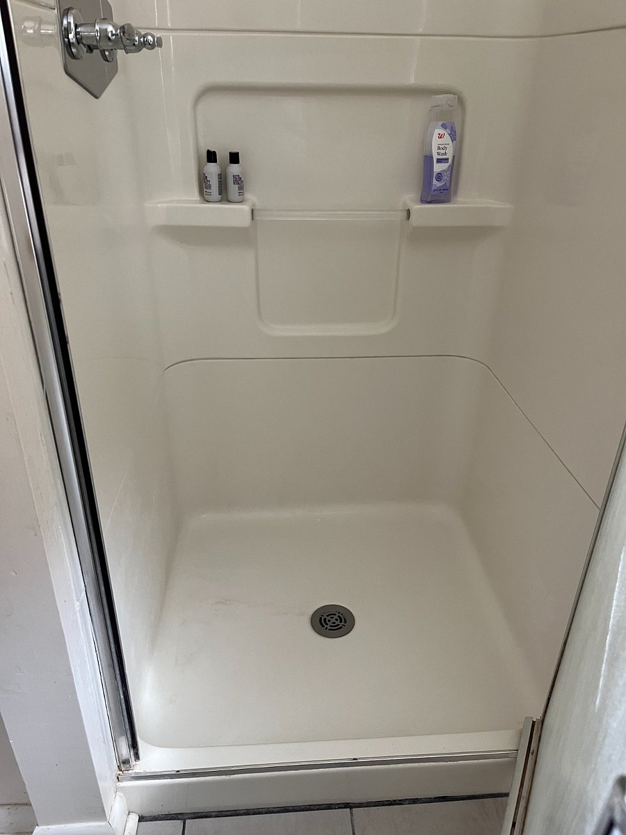 Downstairs shower