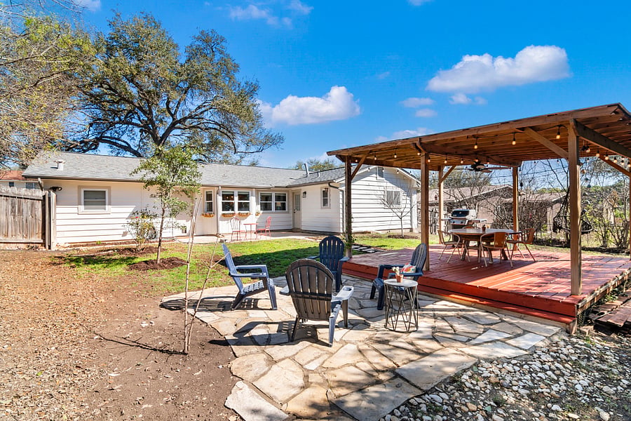Pergola with flagstone patio perfect for entertaining