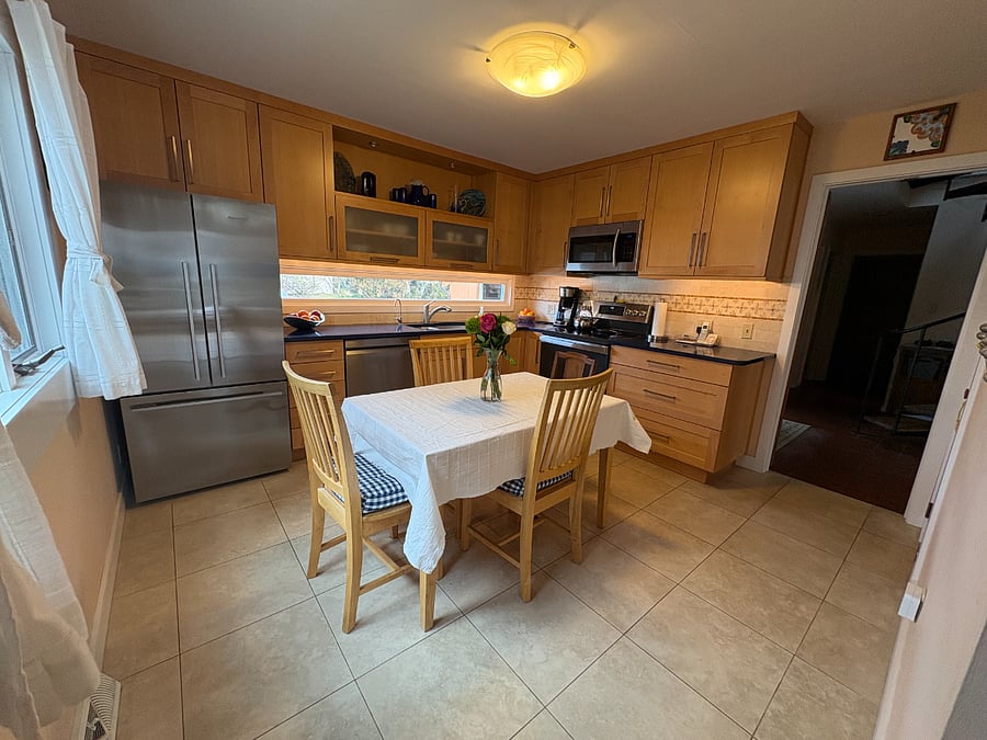 Kitchen facing N