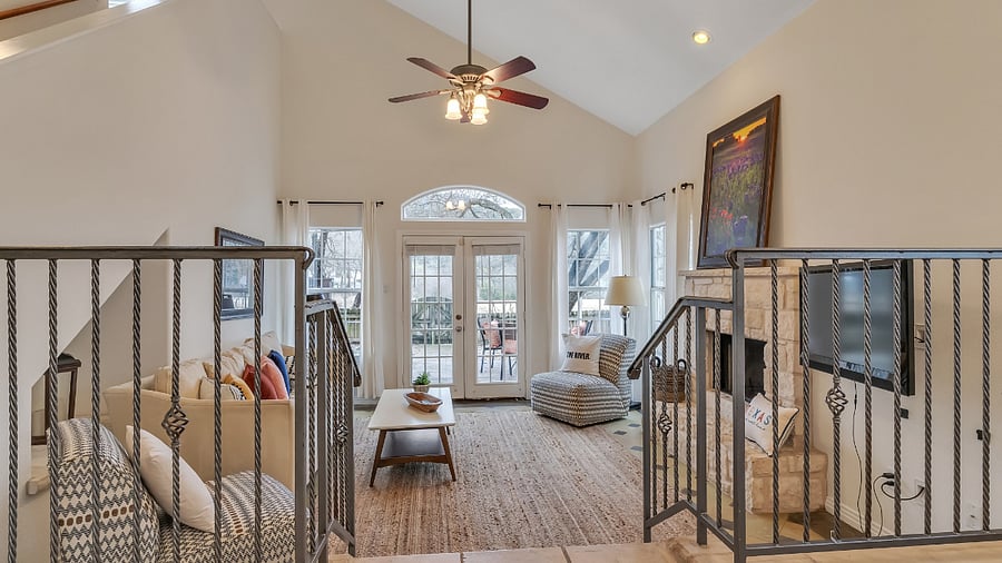 Two steps down from the dining area to the living area.