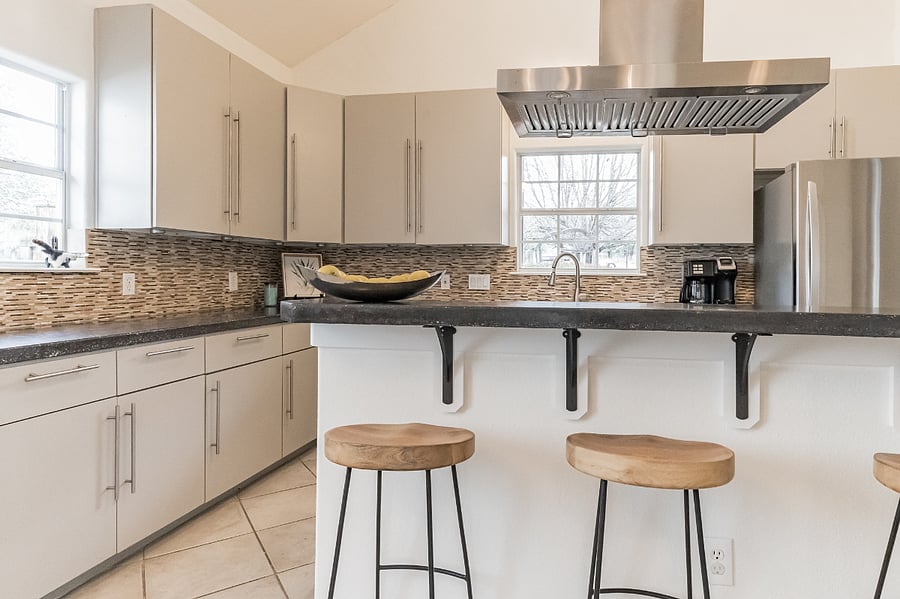 Bar in the kitchen