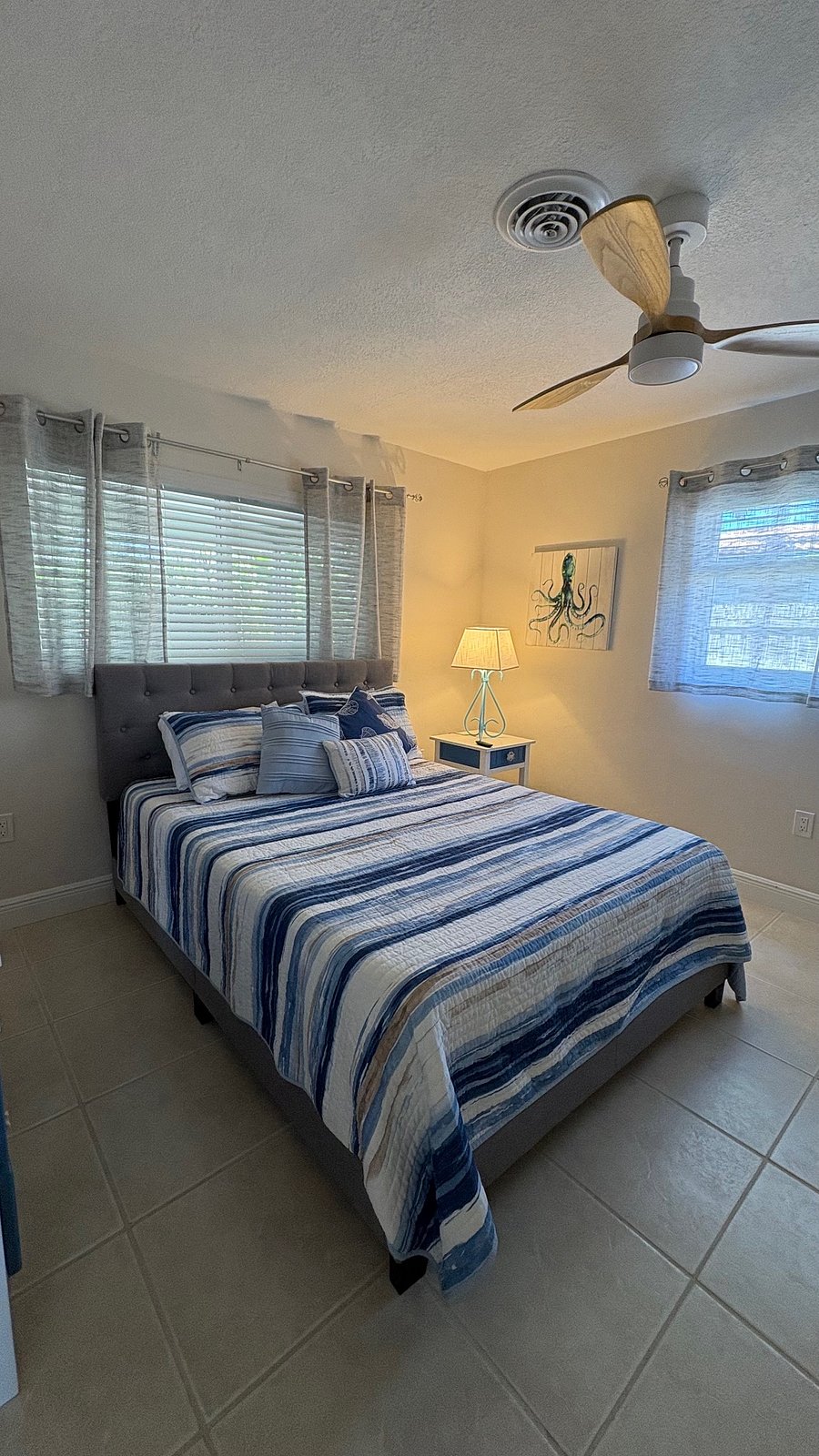 Queen Bed