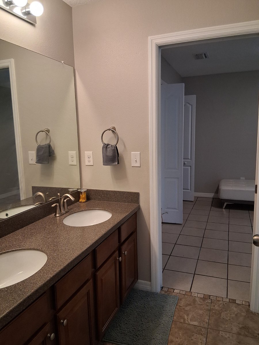 Furnished Finder property 973737_1 photo 9