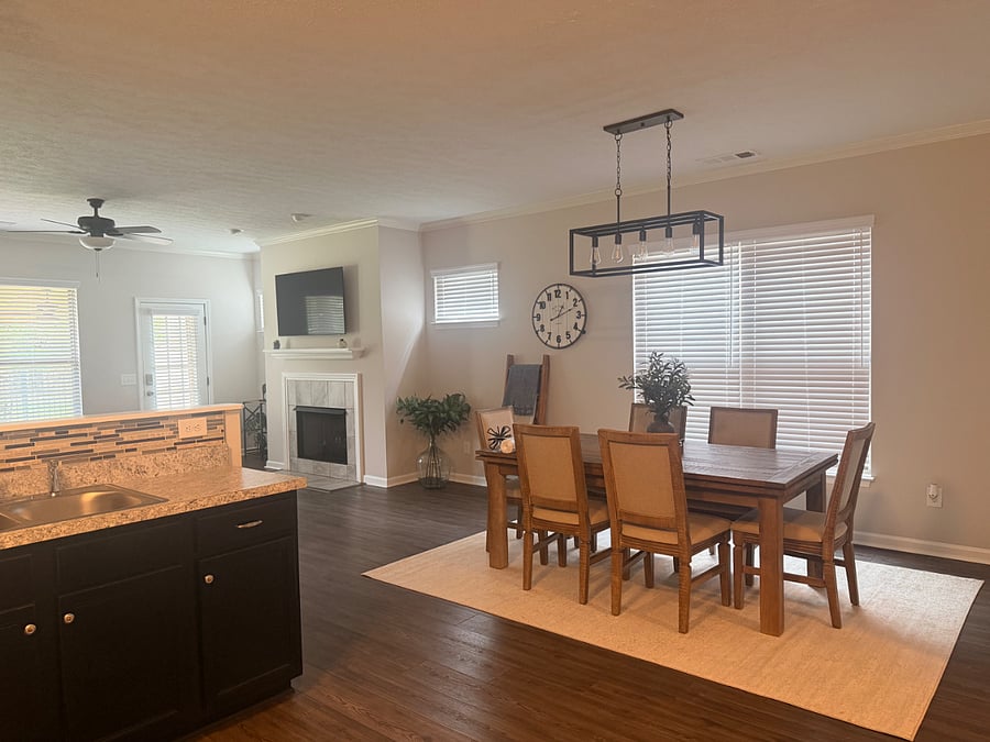 Kitchen and dining area