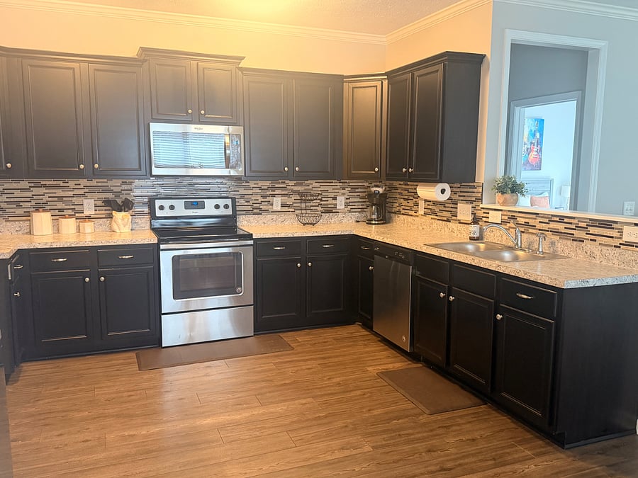 Fully-equipped kitchen