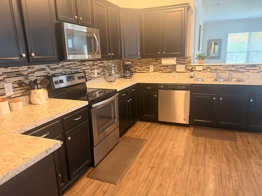 Fully-equipped kitchen