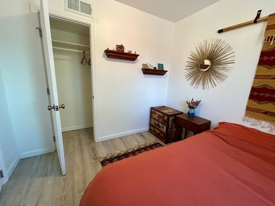 2nd bedroom
Double bed