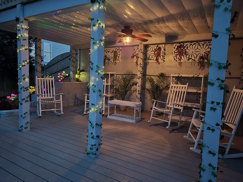 Unwind after a long day & relax in the rocking chairs under the ceiling fan. Enjoy the evening lights, meditate, or be inspired for your next steps.