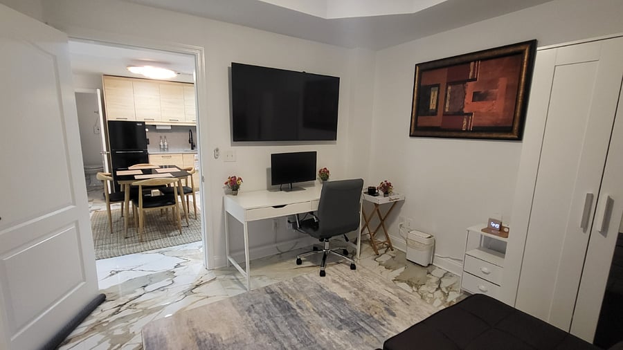 Desk - Monitor provided